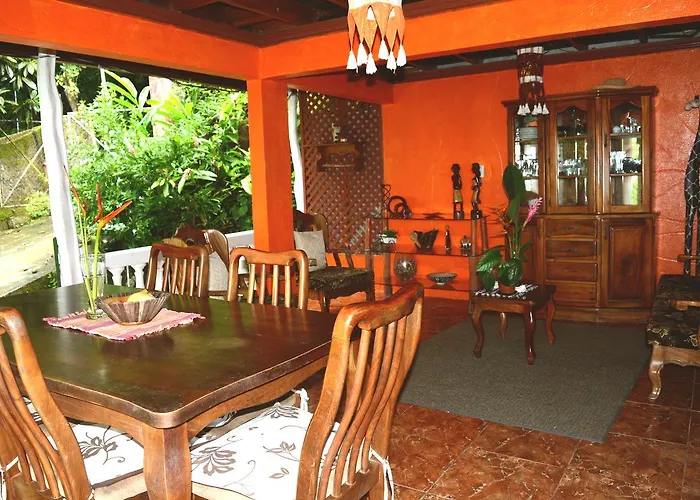 Bed & Breakfast Kassandras House Nicoya