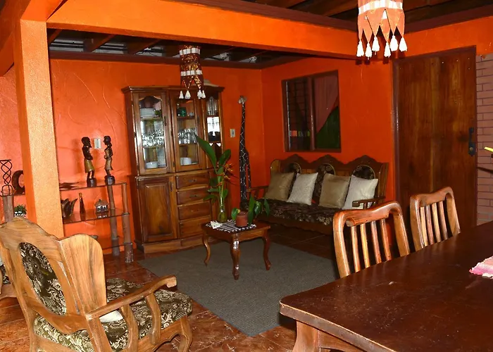 Bed & Breakfast Kassandras House
