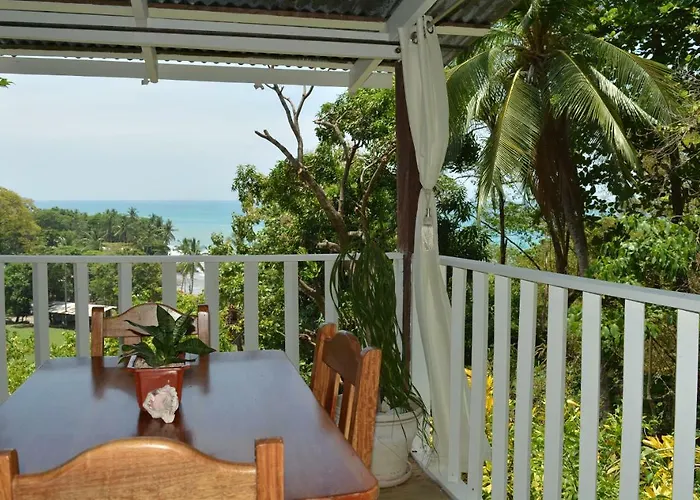 Bed & Breakfast Kassandras House Nicoya